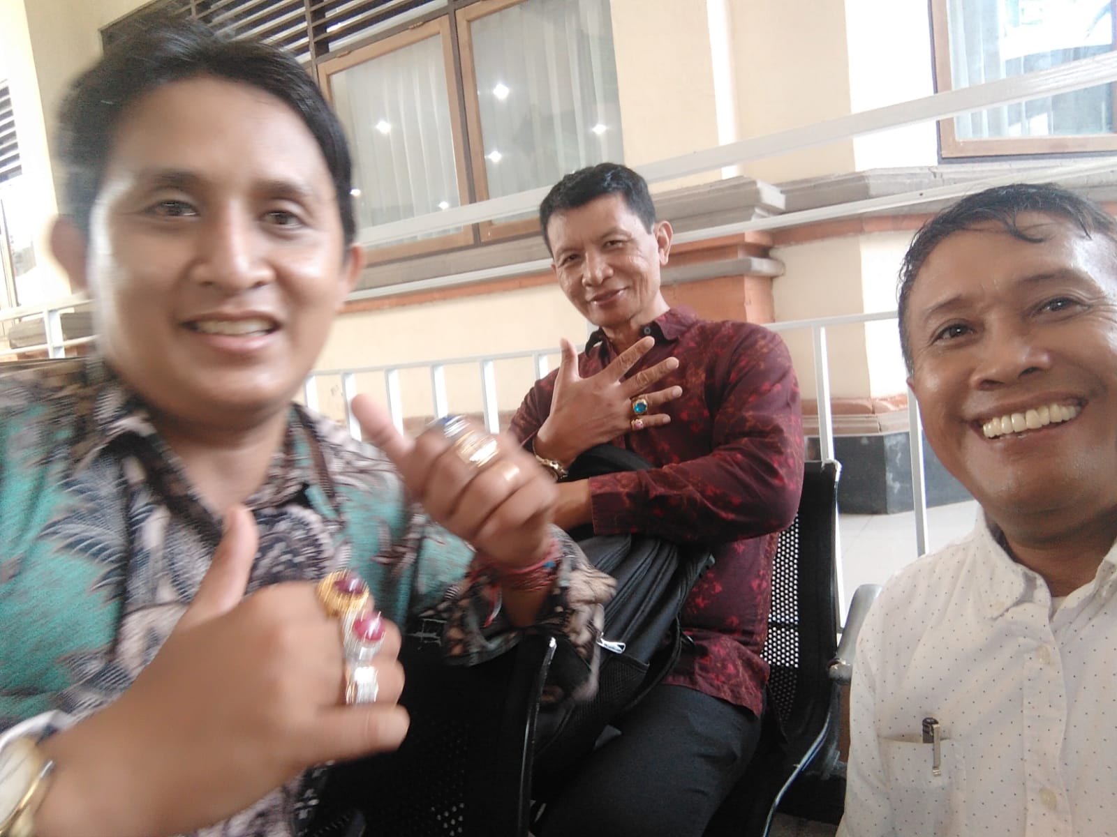 viral-adanya-pertengkaran-antara-kelompok-krama-adat-di-bali